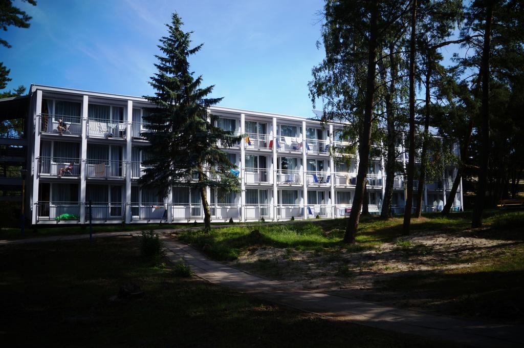 Hotel *** Nat Krynica Morska Exterior foto